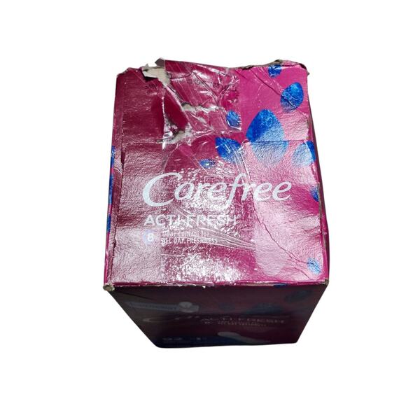 Carefree Acti-fresh Pads 1‎ Boxes 92 Count Box Damaged - Picture 3 of 3